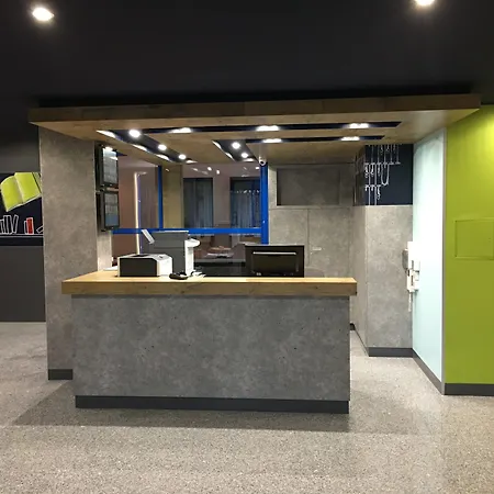 Ibis Budget Bobigny Pantin فندق 2*