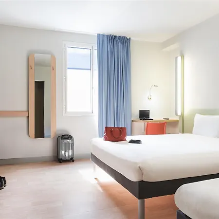 Ibis Budget Bobigny Pantin فندق 2*