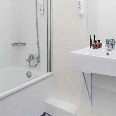 فندق Ibis Budget Bobigny Pantin 2*