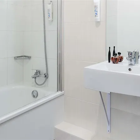 Ibis Budget Bobigny Pantin מלון פריז