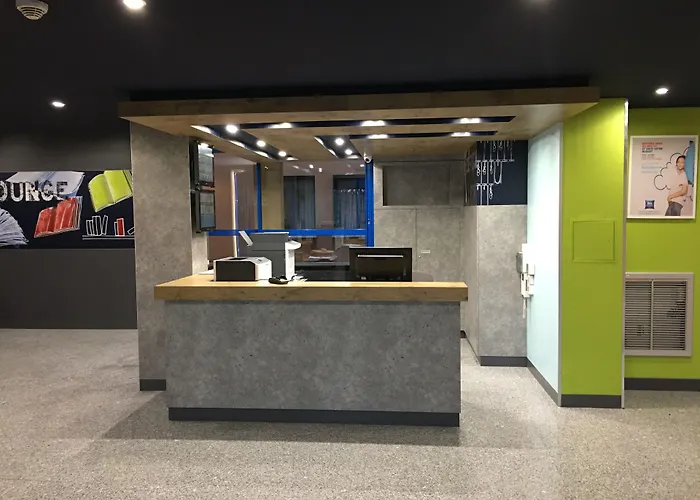 Ibis Budget Bobigny Pantin فندق 2*