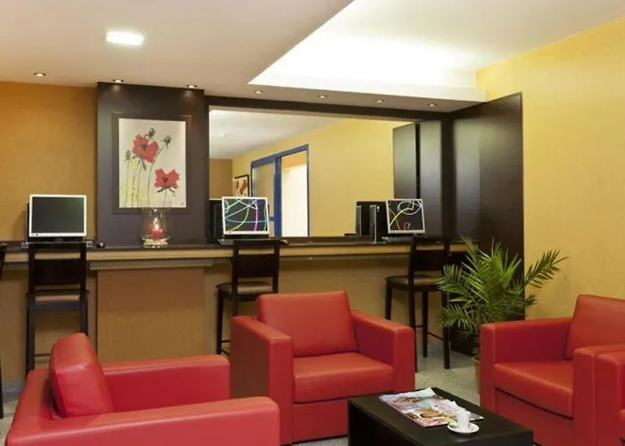 Ibis Budget Bobigny Pantin Hotel 2*